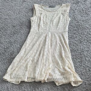 Elegant Cream Lace women’s Dress